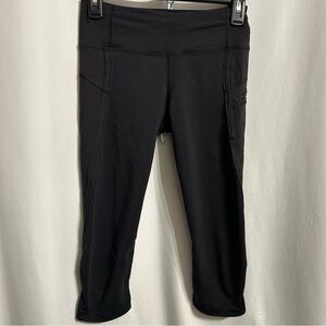 Lululemon Cropped Leggings Size 4